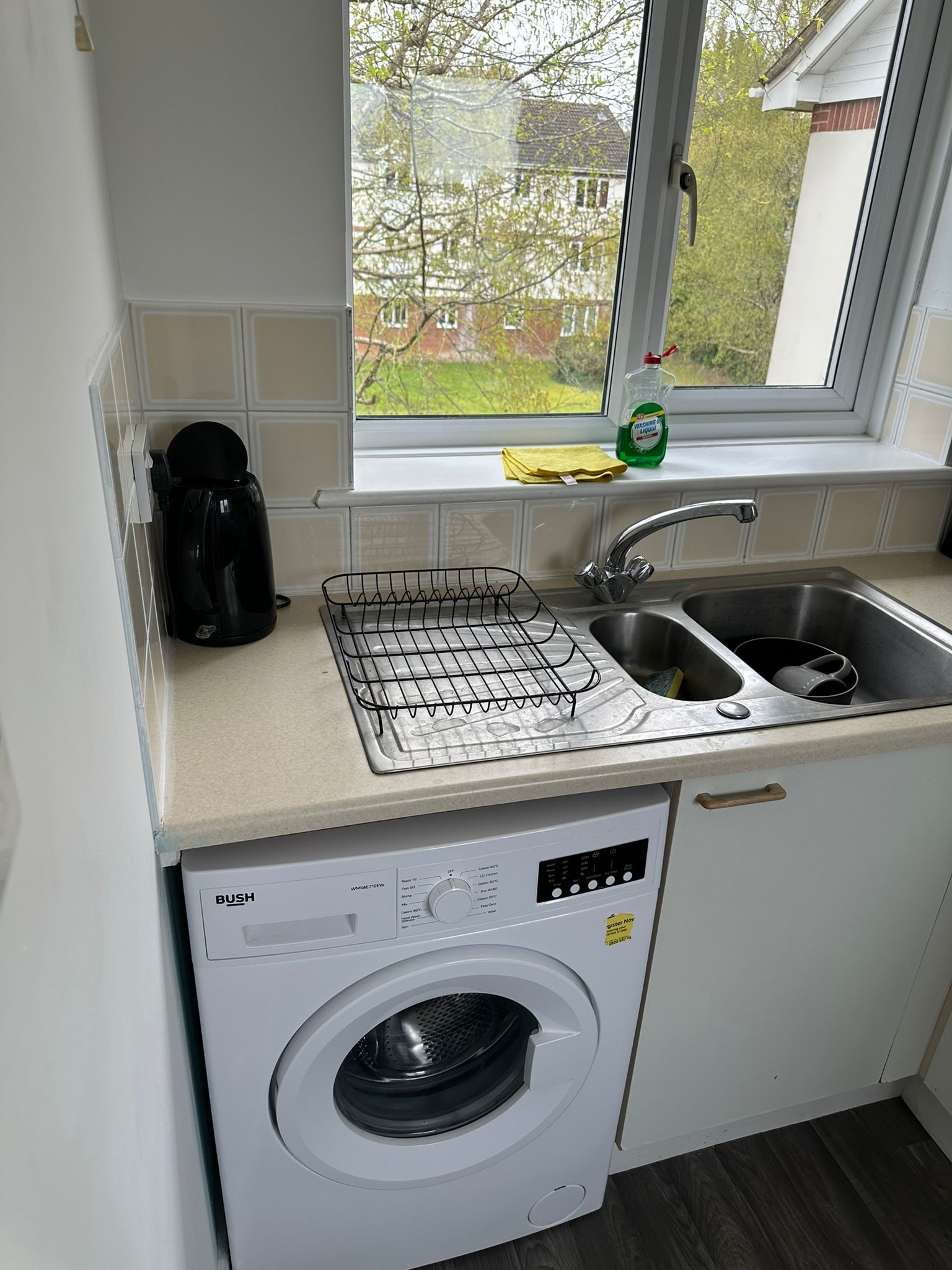 Kitchen worktops and appliances